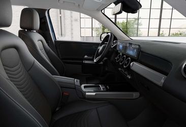 Mercedes GLB 220 Premium — photo 7