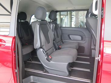 Mercedes V 220 220 — photo 12