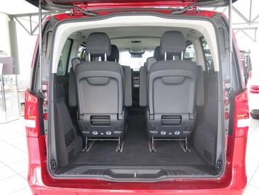Mercedes V 220 220 — photo 14