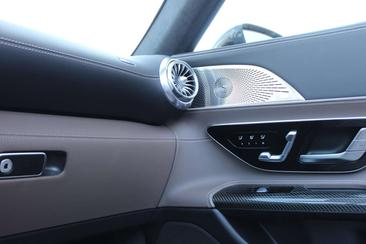 Mercedes SL 43 Premium Plus — photo 15