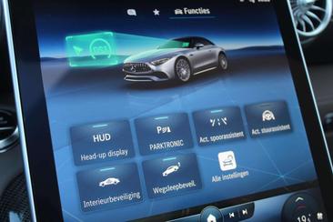 Mercedes SL 43 Premium Plus — photo 19