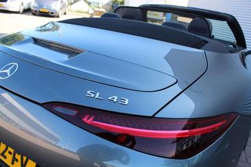 Mercedes SL 43 Premium Plus — photo 39