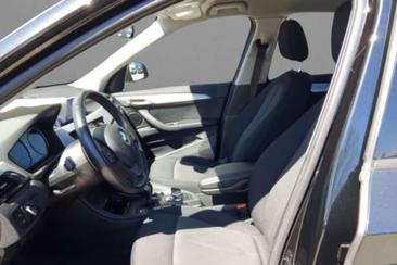 BMW X1 SDrive20d — photo 6