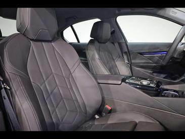 BMW I5 EDrive40 — photo 11