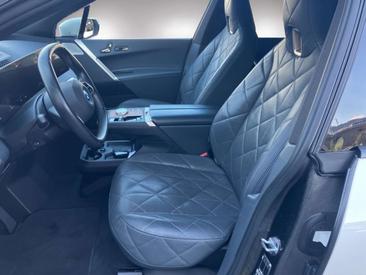 BMW IX M60 — photo 6