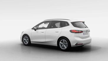 BMW 218i Active Tourer — photo 2