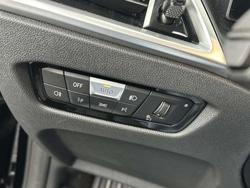 BMW I4 M Sport EDrive40 — photo 10