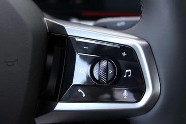 BMW I5 M Sport XDrive40 — photo 11