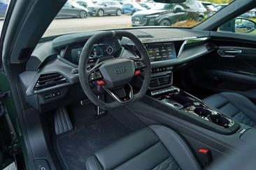 Audi RS E-tron GT EXCLUSIVE — photo 12
