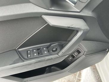 Audi A3 Sportback 40 TFSI E — photo 12