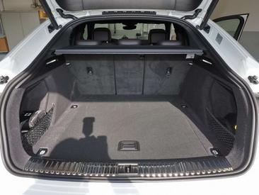 Audi Q8 E-tron Sportback S Line 55 — photo 8