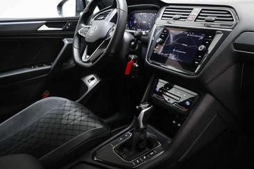 Volkswagen TIGUAN TSI R-Line — photo 2