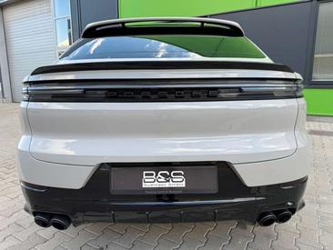 Porsche Cayenne III GTS — photo 10
