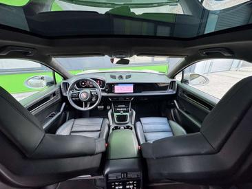 Porsche Cayenne III GTS — photo 22