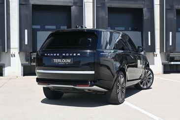 Land Rover Range Rover 3.0 P550e Autobiography PHEV — photo 2