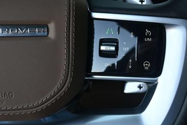 Land Rover Range Rover 3.0 P550e Autobiography PHEV — photo 18