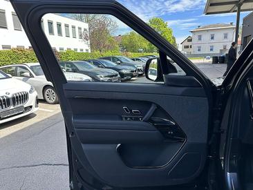 Land Rover Range Rover Sport Autobiography P550e PHEV AWD — photo 31
