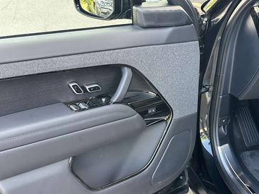 Land Rover Range Rover Sport Autobiography P550e PHEV AWD — photo 32