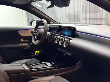 Mercedes Classe A45 AMG 45 — photo 7