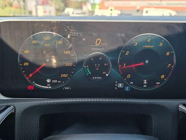 Mercedes CLA Shooting Break 200 AMG Line — photo 7