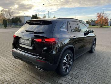 Mercedes GLA 200 200 Night — photo 5