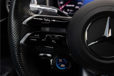 Mercedes SL 43 Premium Plus — photo 42