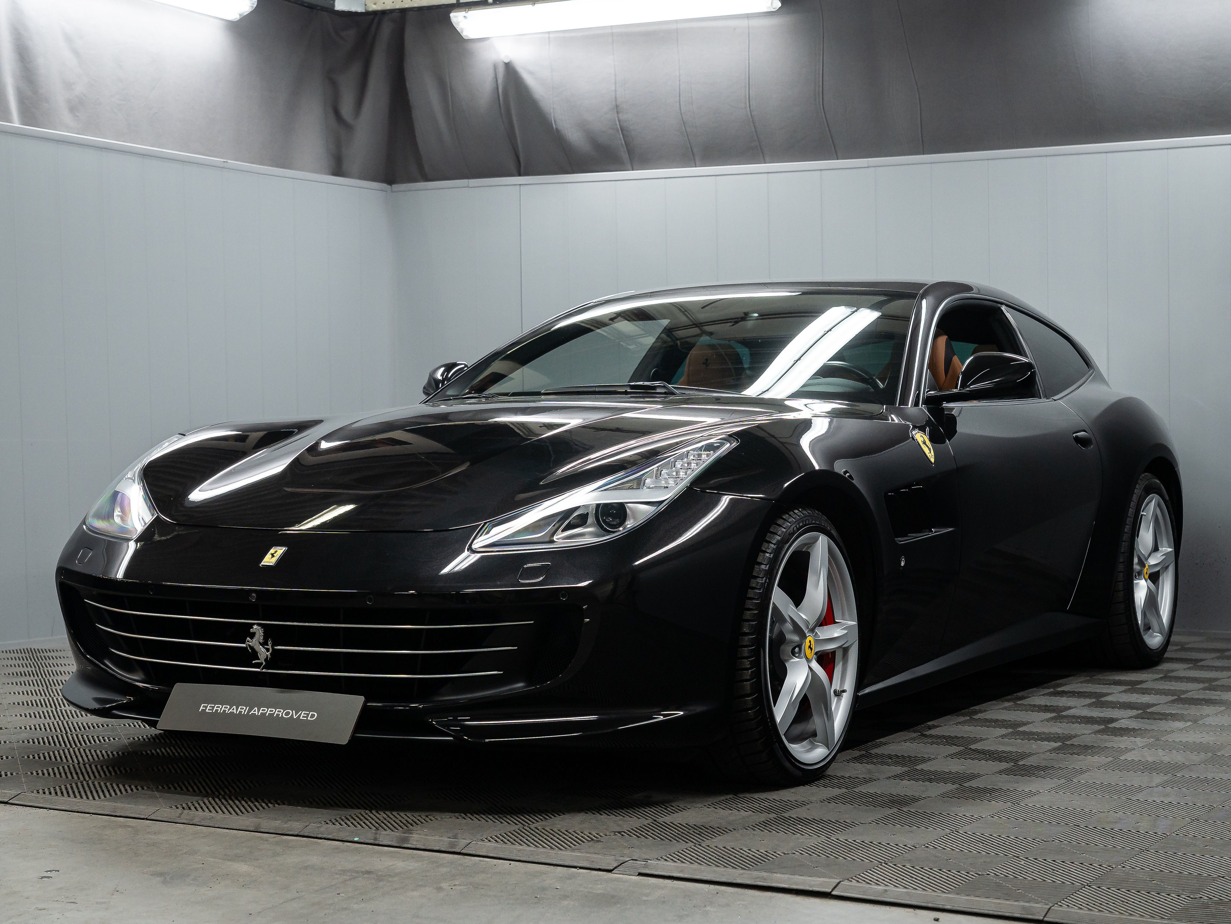 Ferrari GTC4Lusso - 2016 - Joinsteer - #1
