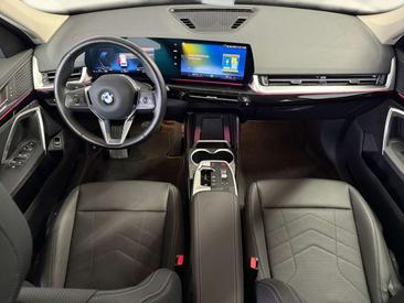 BMW X1 18i SDrive — photo 16