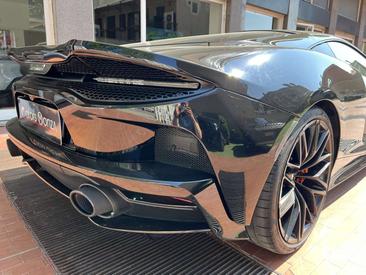 McLaren GT — photo 7