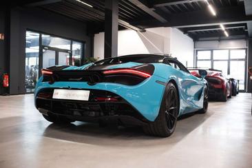 McLaren 720S Spider — photo 6