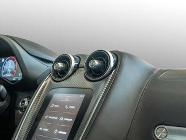 McLaren GTS — photo 19