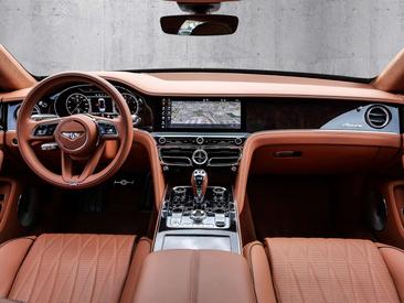 Bentley Flying Spur Azure — photo 7