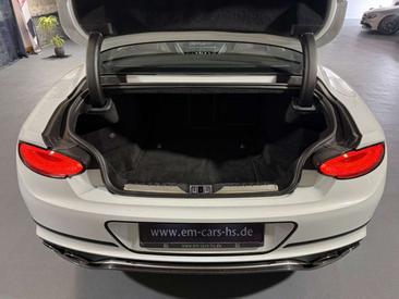 Bentley Continental GT V8 Mulliner — photo 8