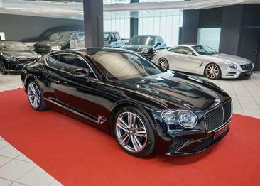 Bentley Continental GT V8 — photo 12