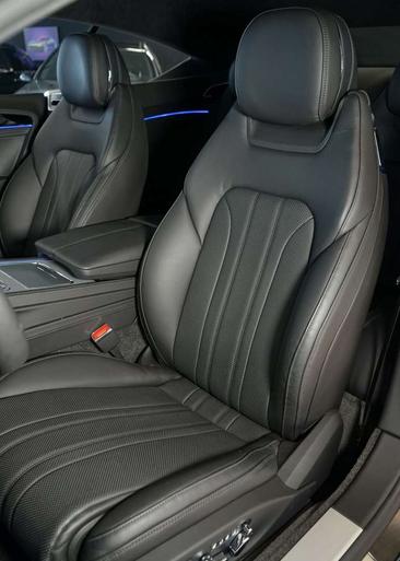 Bentley Continental GT V8 — photo 14