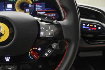 Ferrari SF90 Stradale — photo 11