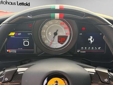 Ferrari F8 Tributo — photo 10