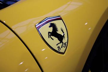 Ferrari F8 Tributo — photo 12