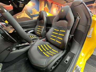 Ferrari F8 Spider — photo 9