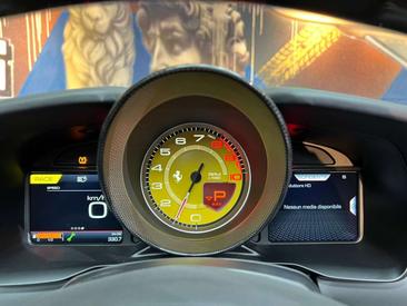 Ferrari F8 Spider — photo 12
