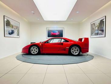 Ferrari F40 — photo 3