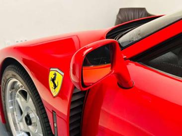 Ferrari F40 — photo 15