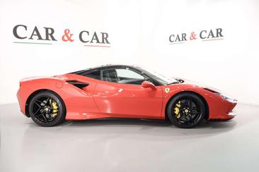 Ferrari F8 Tributo — photo 4