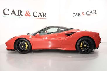 Ferrari F8 Tributo — photo 5