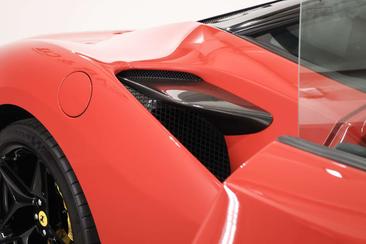 Ferrari F8 Tributo — photo 13