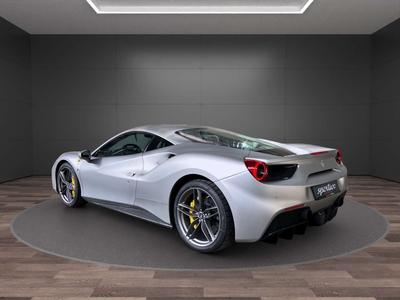 Ferrari 488