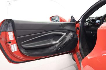 Ferrari F8 Tributo — photo 15