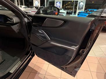 Ferrari Purosangue — photo 19