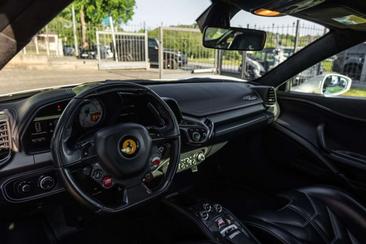 Ferrari 458 Italia — photo 14