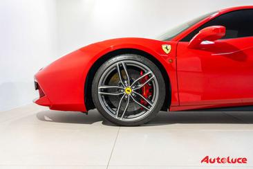 Ferrari 488 GTB — photo 7